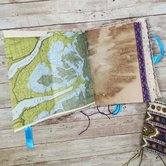 Small Purple & Gold Junk Journal, Handmade Recycled Journal, Chunky Junk Journal - Picture 14 of 16